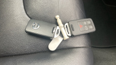 Volvo V40 T3 [152] Cross Country Pro 5dr Geartronic Petrol Hatchback